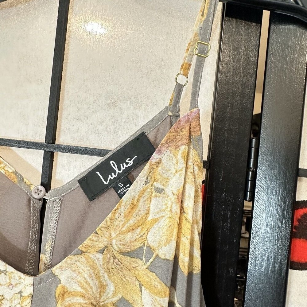Lulu’s Feeling Freesia Gray Floral Print Maxi Dress Size Small A Sleeveless New - Picture 8 of 8